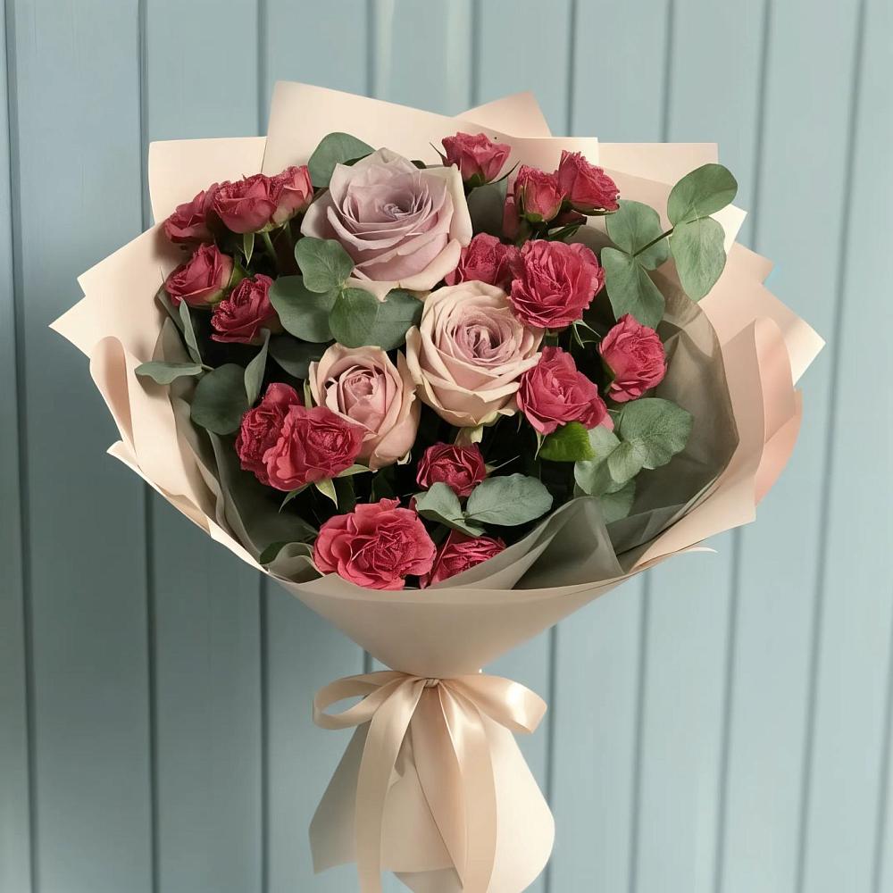 Букет цветов из: Гвоздики и Розы в Бологом