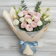 Букет цветов из:  Лизиантусы в Бологом