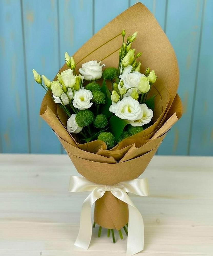 Букет цветов из: Хризантемы и Лизиантусы в Бологом