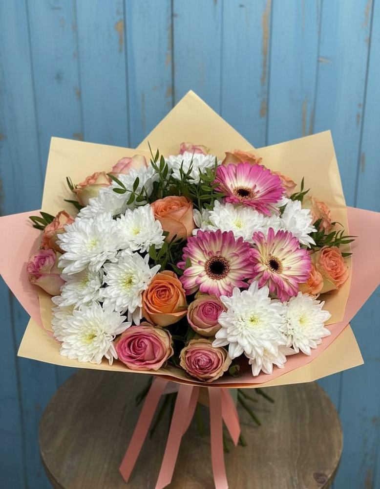 Букет цветов из: Розы, Герберы и Хризантемы в Бологом