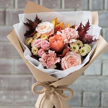 Букет цветов из:  Гвоздики, Хризантемы и Розы в Бологом