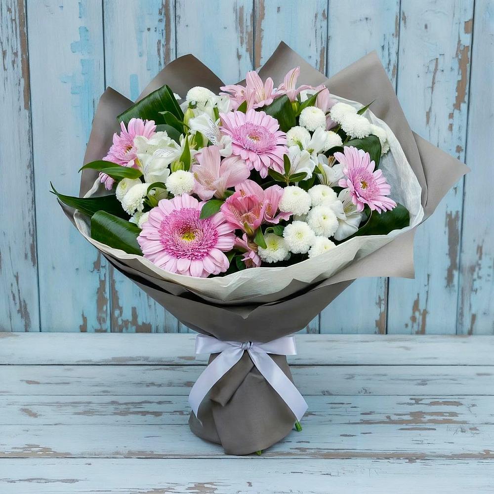 Букет цветов из: Герберы, Альстромерии и Хризантемы в Бологом