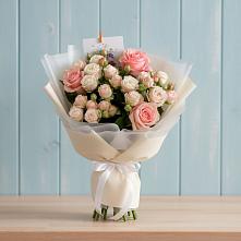 Букет цветов из:  Розы #REPLACE_PRED# Бологом