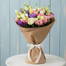 Букет цветов из:  Лизиантусы в Бологом